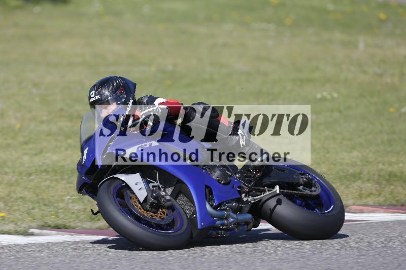 /10 20.04.2026  Pluess Moto Sport ADR/Freies Fahren/1